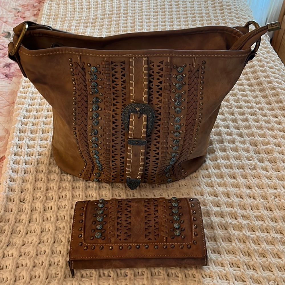 Montana West purse with matching wallet